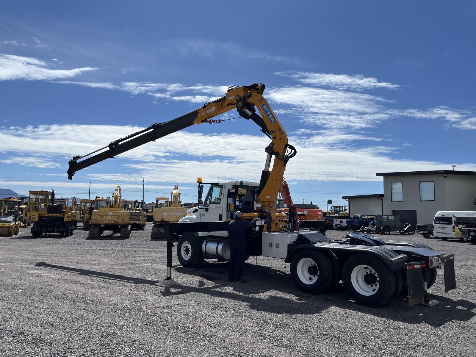 ./imagenes/INVOICE/2019/18168/CAMION CON EFFER 10.113S  (20).JPG